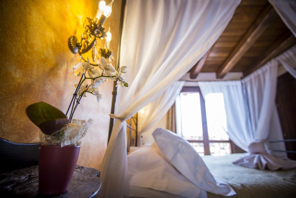Bed and Breakfast Palazzo Giunta - Porta Marina Ortigia à Syracuse Extérieur photo
