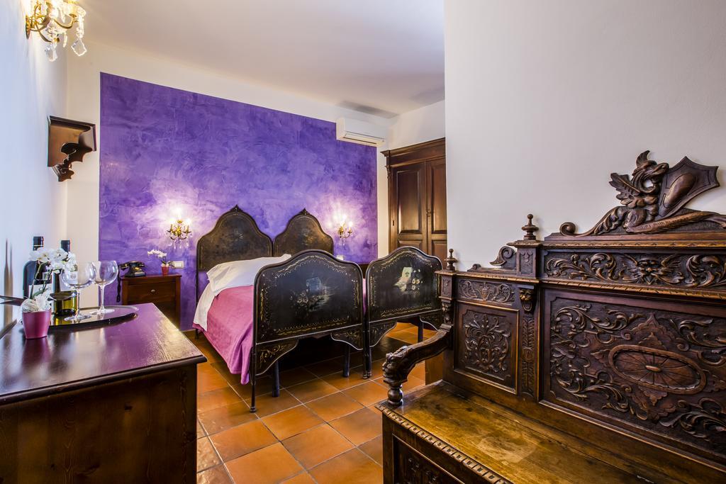 Bed and Breakfast Palazzo Giunta - Porta Marina Ortigia à Syracuse Extérieur photo